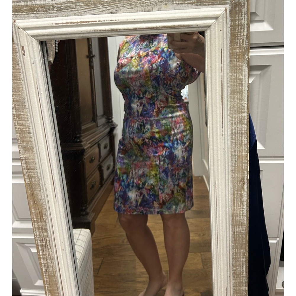 Kay Unger New York sleeveless dress